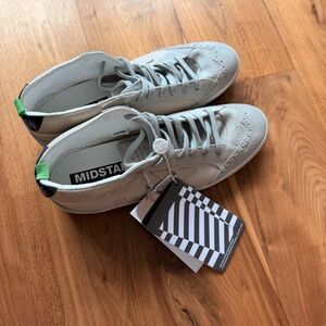 Brand New (Unworn) Golden Goose Mid Star Size 45